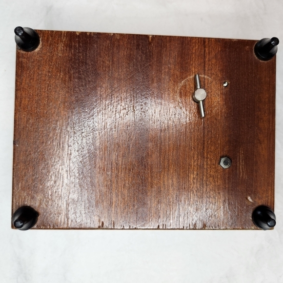 Antique Swiss wooden music box - Picture 7 of 11